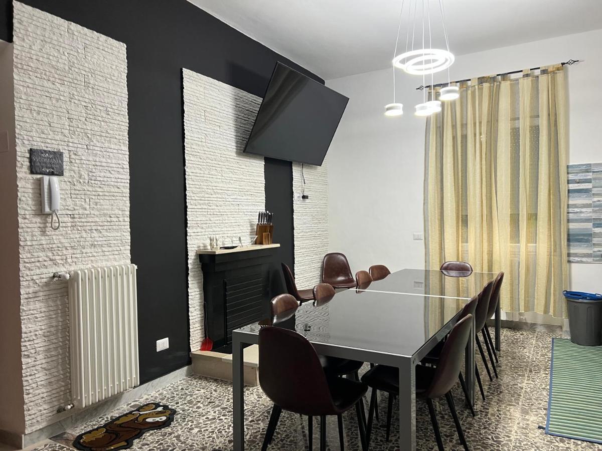 Casa Vacanze Refugium & Lounge Ferienwohnung Vico Del Gargano Exteriör bild