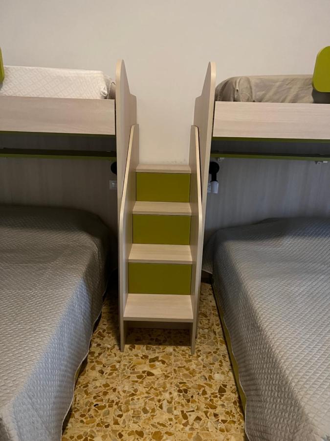 Casa Vacanze Refugium & Lounge Ferienwohnung Vico Del Gargano Exteriör bild