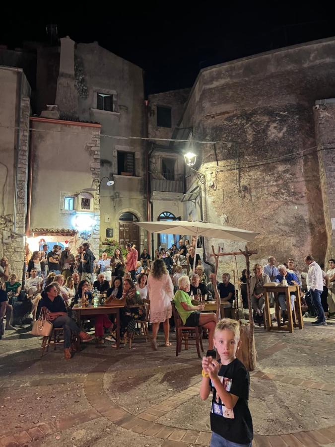Casa Vacanze Refugium & Lounge Ferienwohnung Vico Del Gargano Exteriör bild